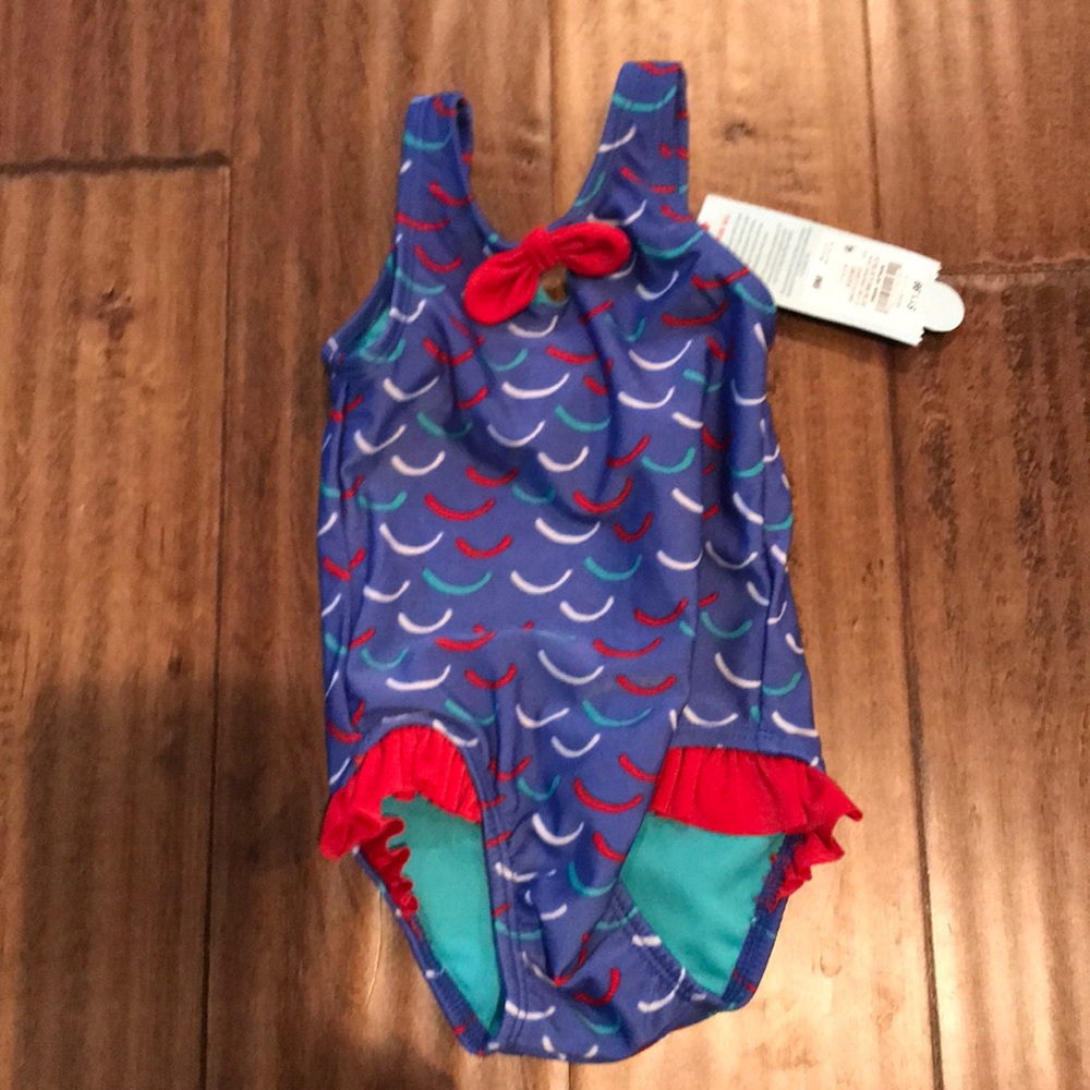 NWT 9 month swimsuit Cat & Jack